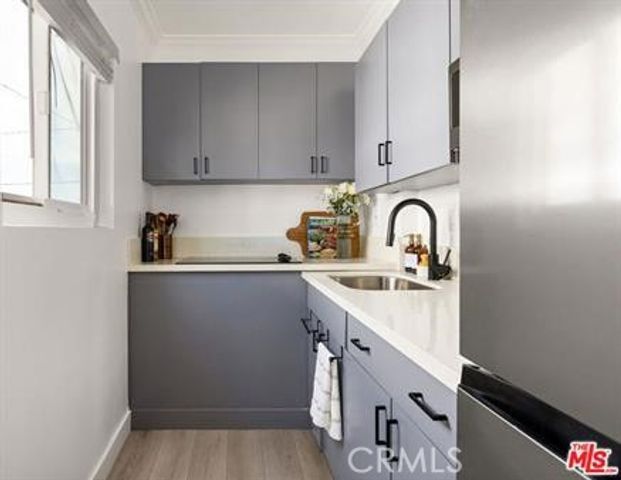 31 Spinnaker Street 15, Marina Del Rey, CA 90292