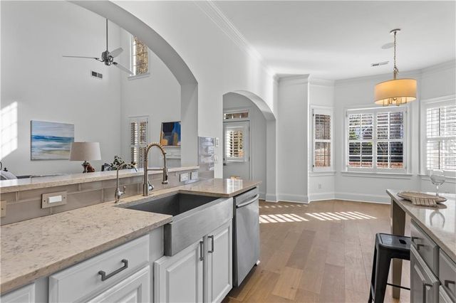 285 Wembley Circle, Atlanta, GA 30328