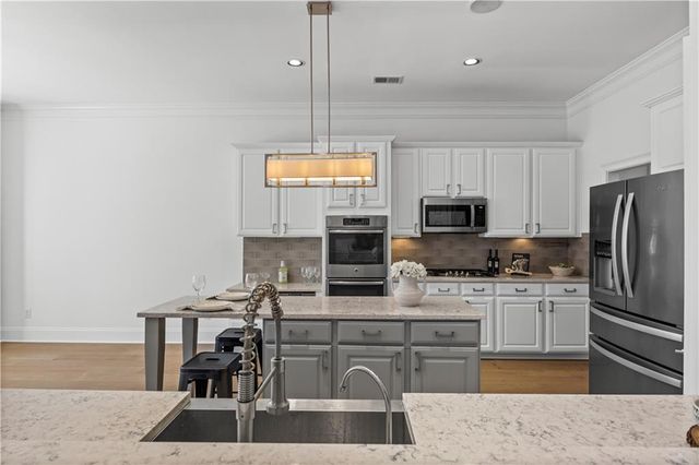 285 Wembley Circle, Atlanta, GA 30328