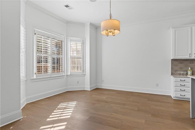 285 Wembley Circle, Atlanta, GA 30328