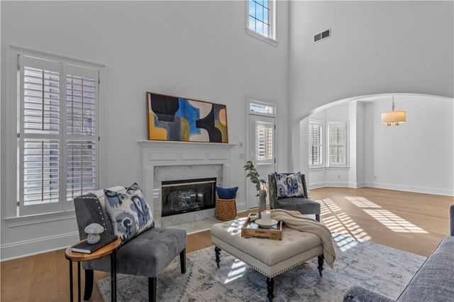 285 Wembley Circle, Atlanta, GA 30328