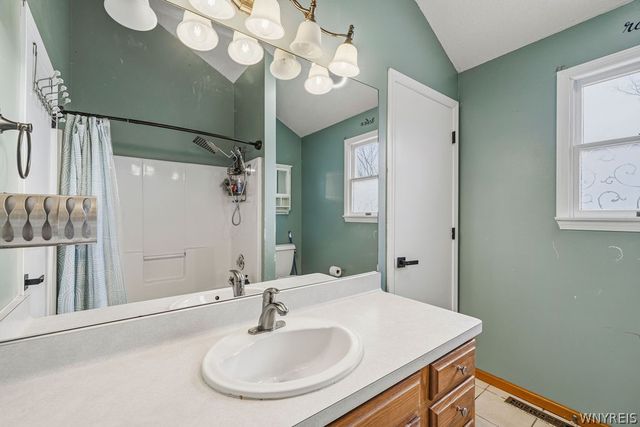 67 Island Park Drive, Grand Island, NY 14072