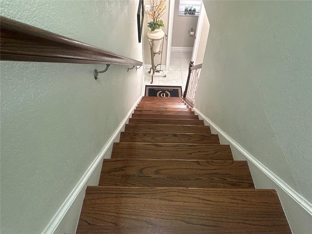 7009 SALINAS COURT, Tampa, FL 33634