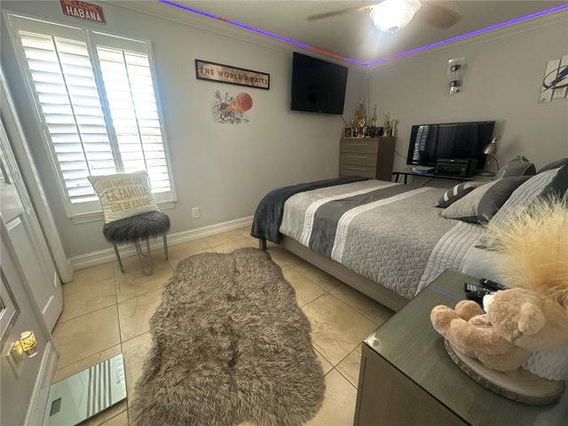 7009 SALINAS COURT, Tampa, FL 33634