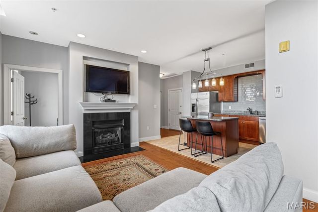 1515 Lafayette Avenue 109, St Louis, MO 63104