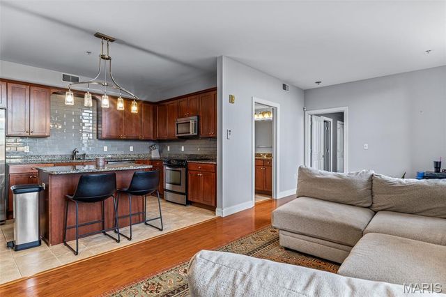 1515 Lafayette Avenue 109, St Louis, MO 63104