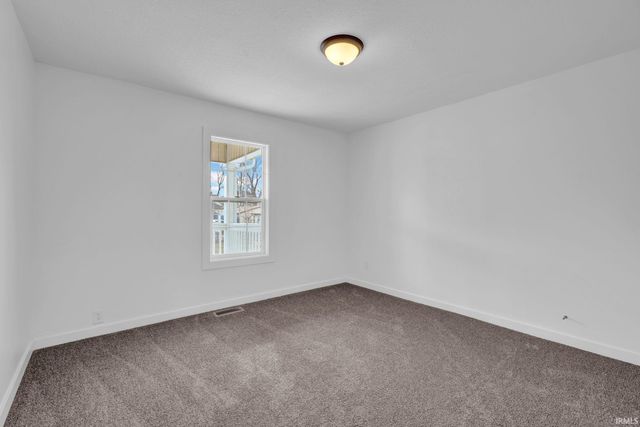 1907 11th Street, Bedford, IN 47421