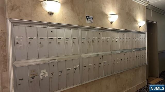 2337 Hudson Terrace B14, Fort Lee, NJ 07024