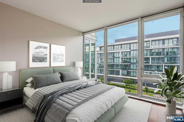 1000 Avenue At Port Imperial 512, Weehawken, NJ 07086
