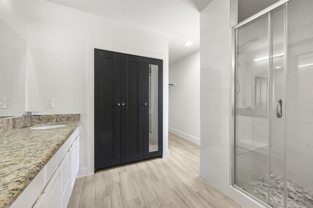 8104 Broken Branch DR, Round Rock, TX 78681