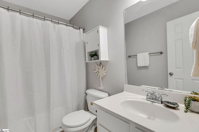 6 Kylemore Lane, Greer, SC 29650