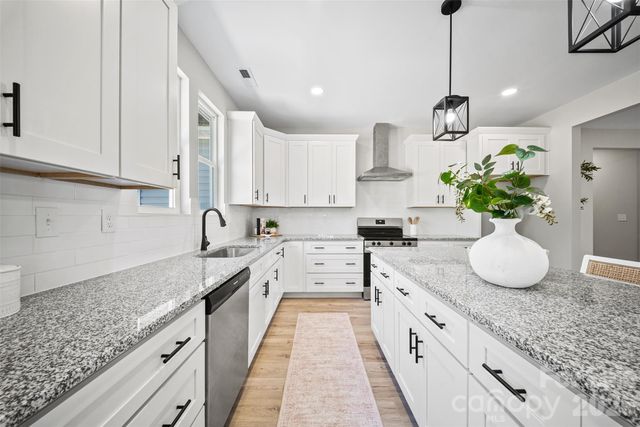 210 Silver Creek Drive, Concord, NC 28027