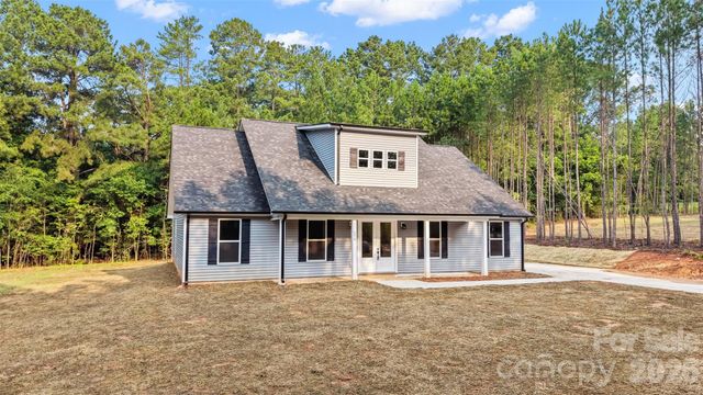 210 Silver Creek Drive, Concord, NC 28027