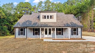 210 Silver Creek Drive, Concord, NC 28027
