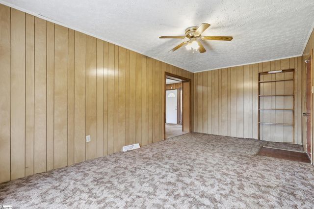 136 Orchard Drive, Liberty, SC 29657