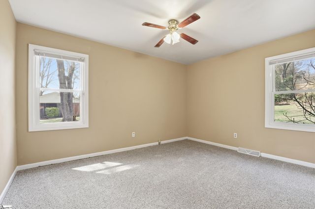 136 Orchard Drive, Liberty, SC 29657