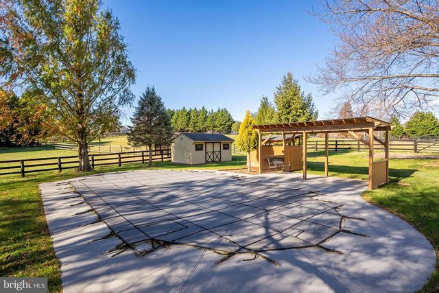 38607 MILLSTONE DRIVE, Purcellville, VA 20132