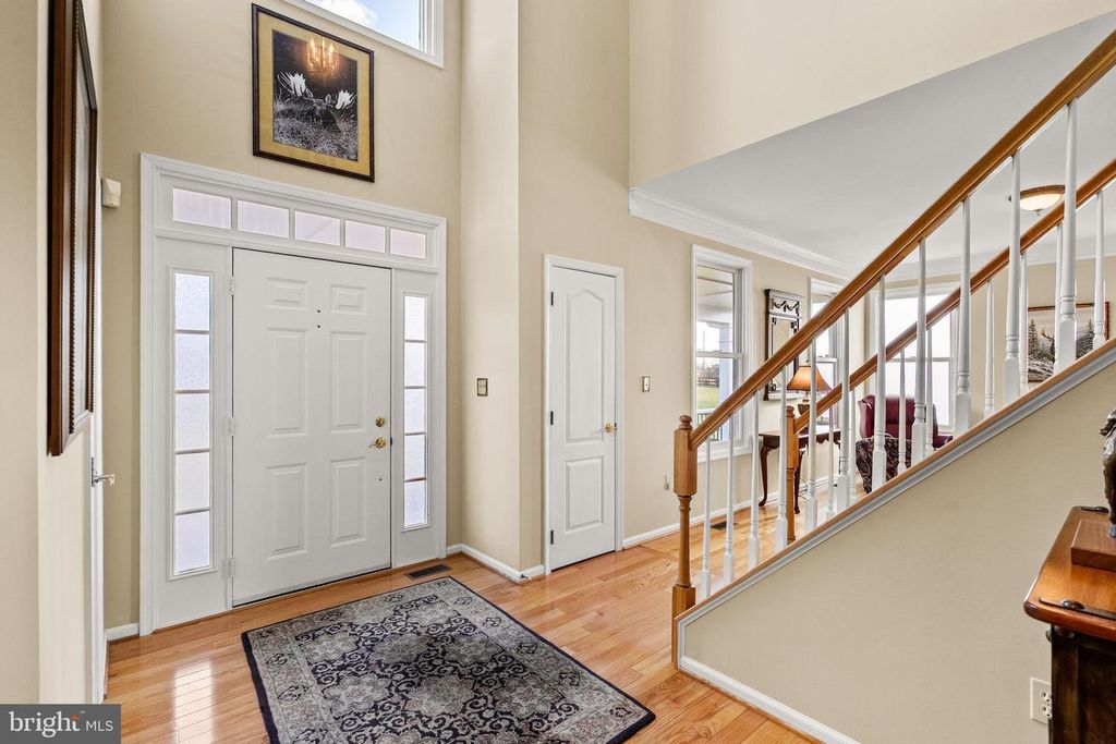 Image 13 of property listing at 38607 MILLSTONE DRIVE, Purcellville, VA 20132