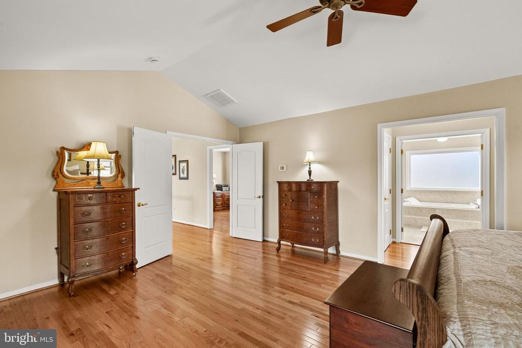 Image 40 of property listing at 38607 MILLSTONE DRIVE, Purcellville, VA 20132