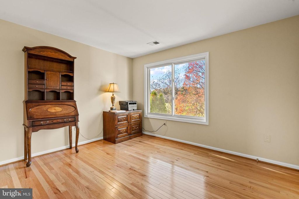 Image 49 of property listing at 38607 MILLSTONE DRIVE, Purcellville, VA 20132