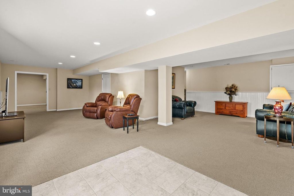 Image 56 of property listing at 38607 MILLSTONE DRIVE, Purcellville, VA 20132