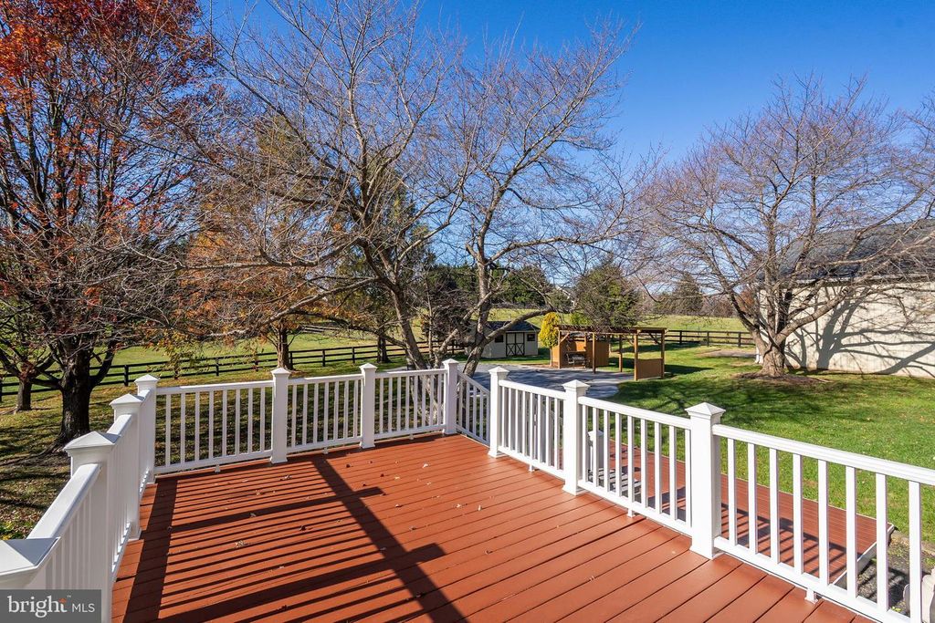 Image 61 of property listing at 38607 MILLSTONE DRIVE, Purcellville, VA 20132