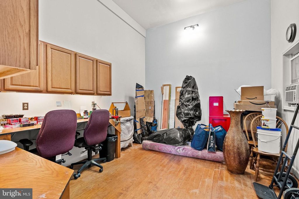 Image 88 of property listing at 38607 MILLSTONE DRIVE, Purcellville, VA 20132