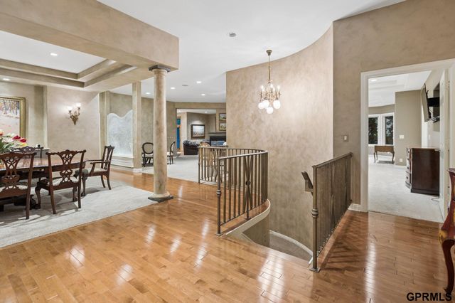 1427 N 133 Street, Omaha, NE 68154