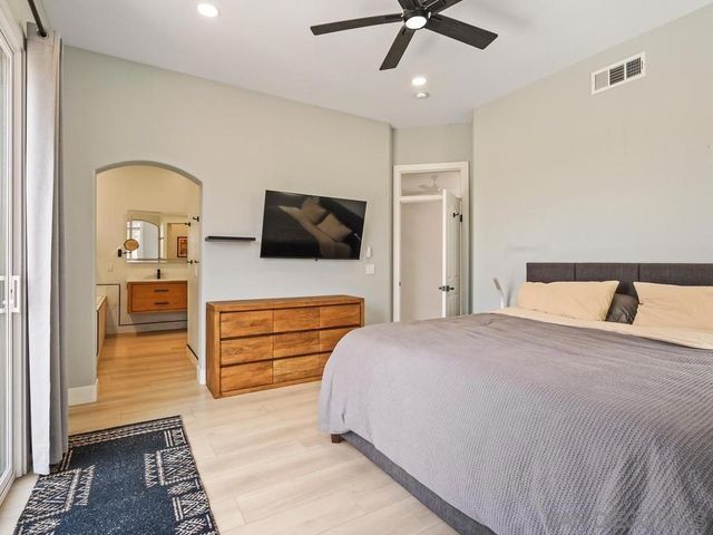 5150 Frost Ave., Carlsbad, CA 92008