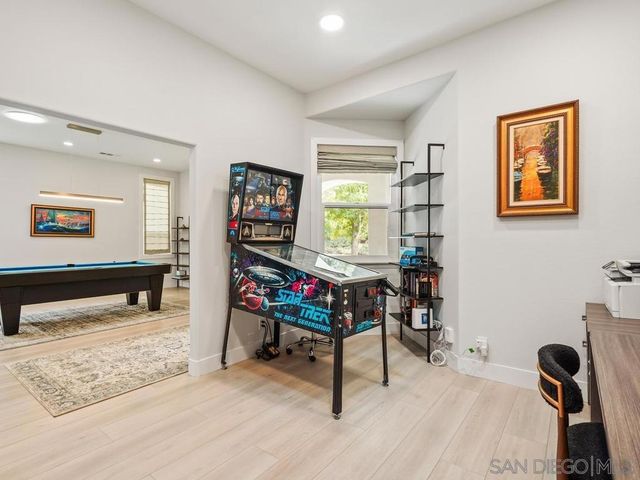 5150 Frost Ave., Carlsbad, CA 92008