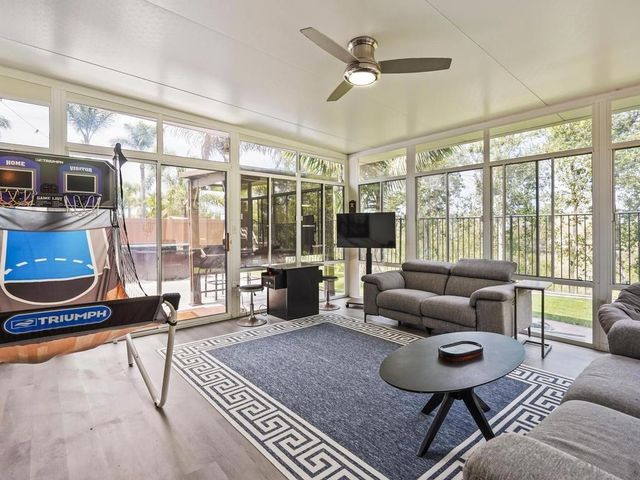 5150 Frost Ave., Carlsbad, CA 92008