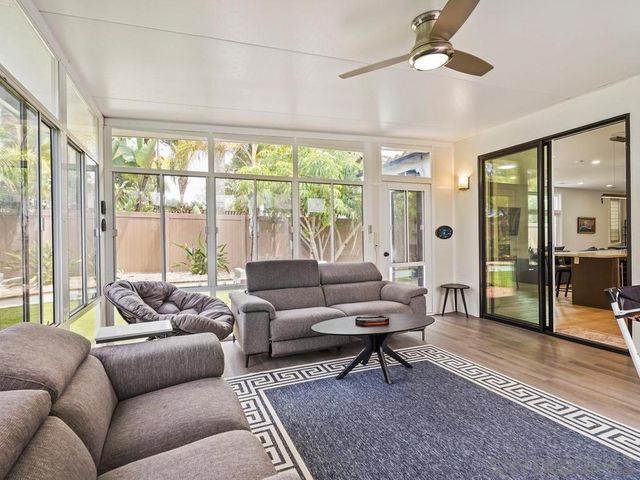 5150 Frost Ave., Carlsbad, CA 92008