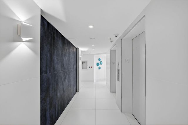 1400 S Ocean Boulevard 1403, Boca Raton, FL 33432