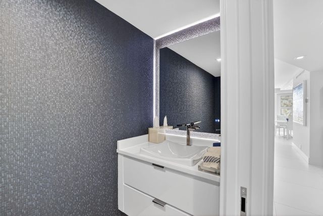 1400 S Ocean Boulevard 1403, Boca Raton, FL 33432