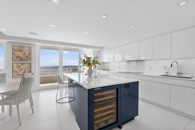 1400 S Ocean Boulevard 1403, Boca Raton, FL 33432