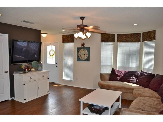 5744 Giddyup Lane, Fort Worth, TX 76179