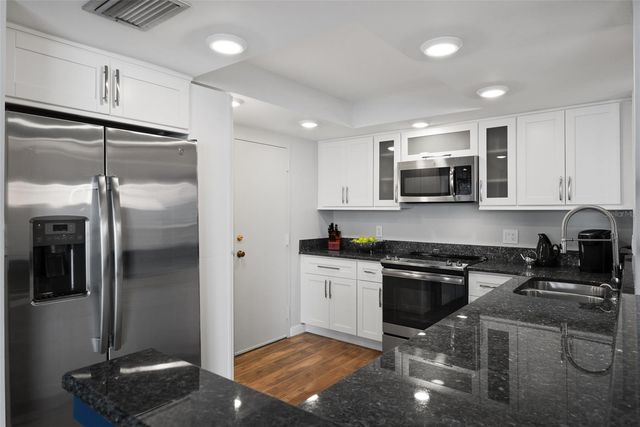 2611 BAYSHORE BOULEVARD 1002, Tampa, FL 33629