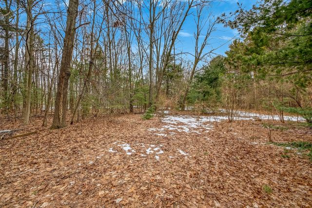 9324 Whitbeck Road, Montague City, MI 49437