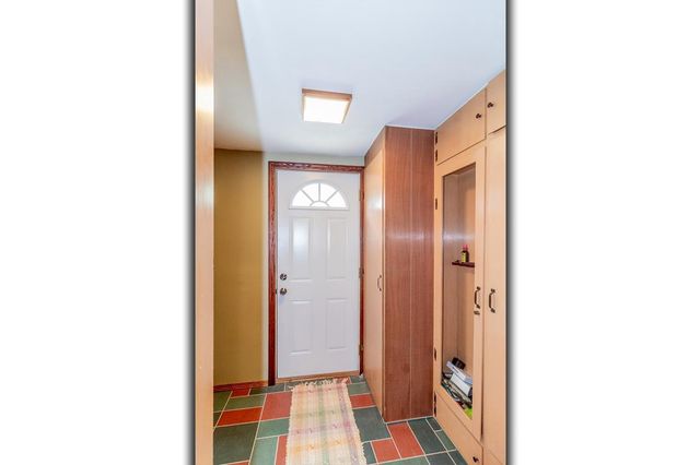 1002 MILL STREET, New London, WI 54961