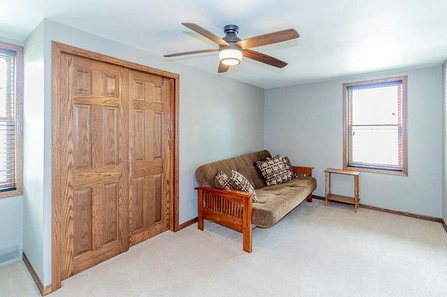 1002 MILL STREET, New London, WI 54961