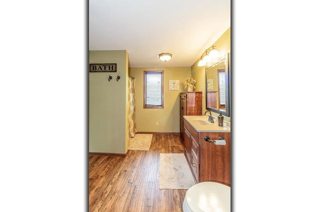 1002 MILL STREET, New London, WI 54961