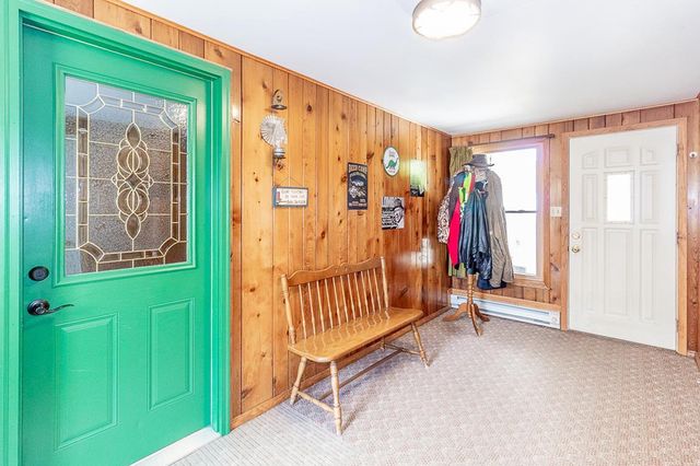 1002 MILL STREET, New London, WI 54961
