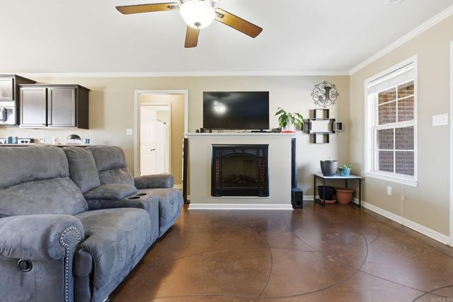 1107 Fox Chase, Bryant, AR 72022