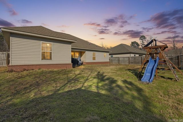 1107 Fox Chase, Bryant, AR 72022