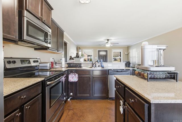 1107 Fox Chase, Bryant, AR 72022