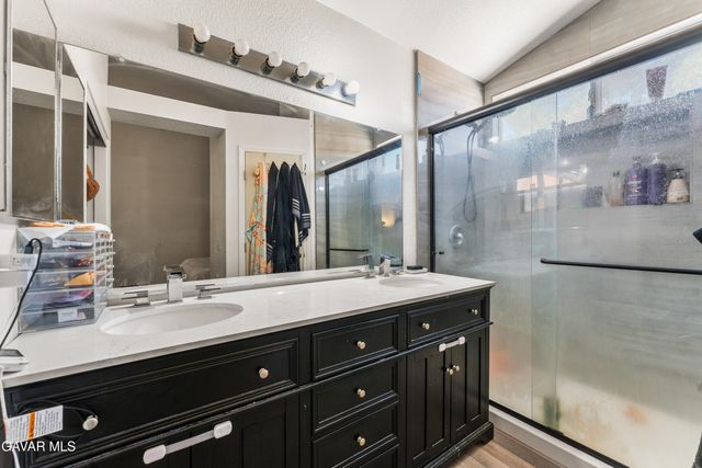 37141 Golden Oak Drive, Palmdale, CA 93552