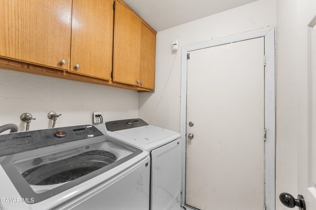 37141 Golden Oak Drive, Palmdale, CA 93552