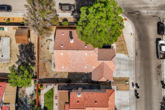 37141 Golden Oak Drive, Palmdale, CA 93552
