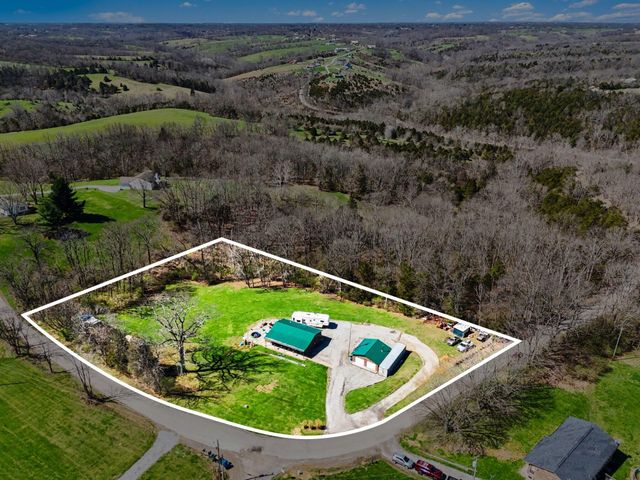 920 Menefee Road, Crittenden, KY 41030