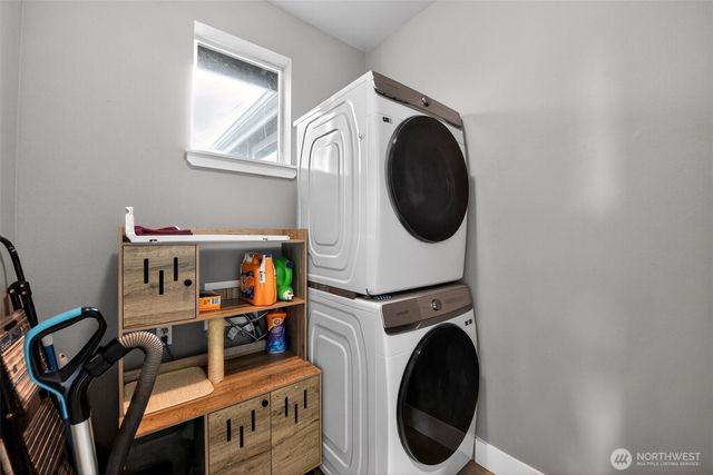 301 Wild Rose Street, Tacoma, WA 98466